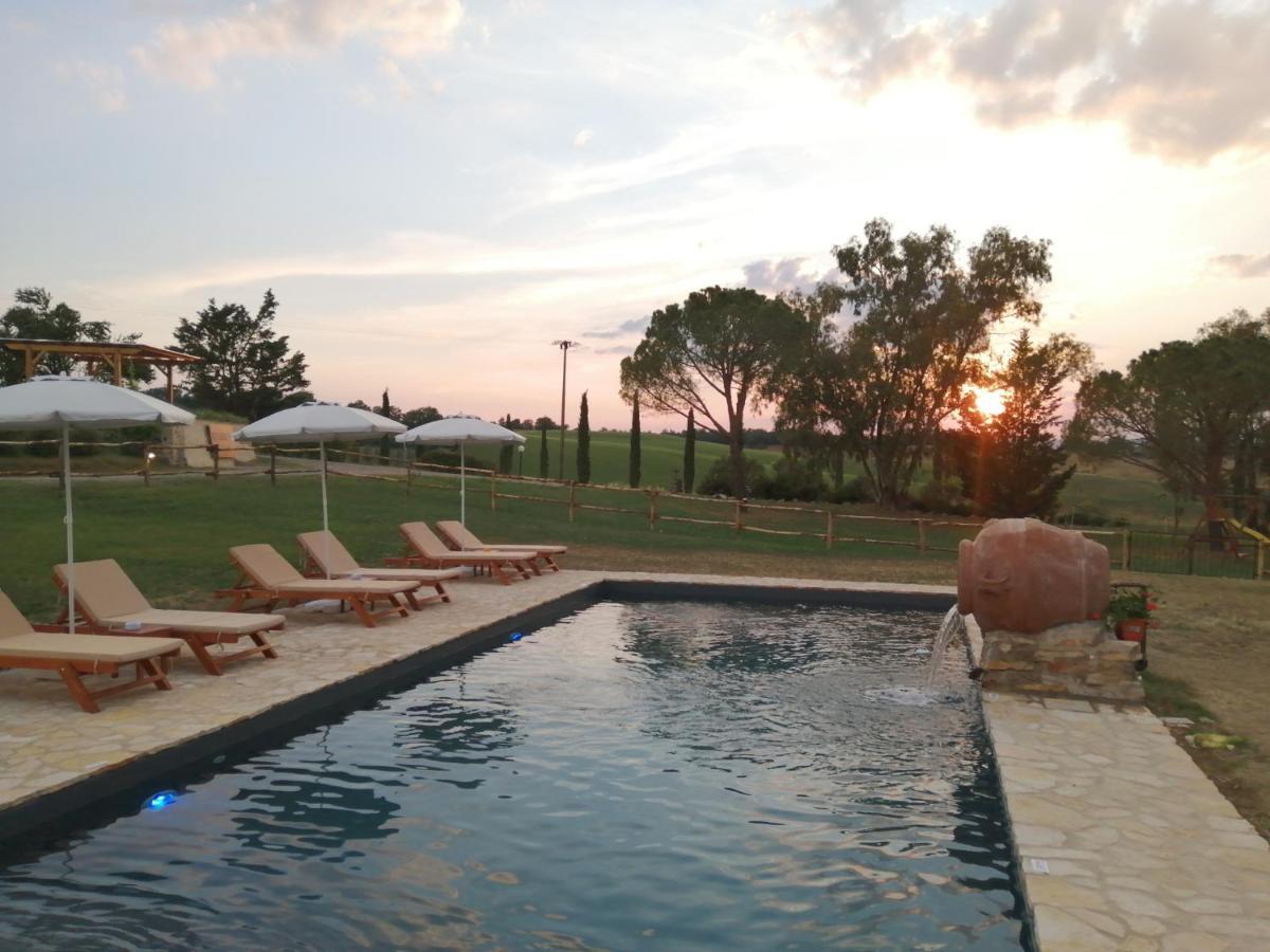 Wine Resort Colsereno Montalcino Exteriör bild