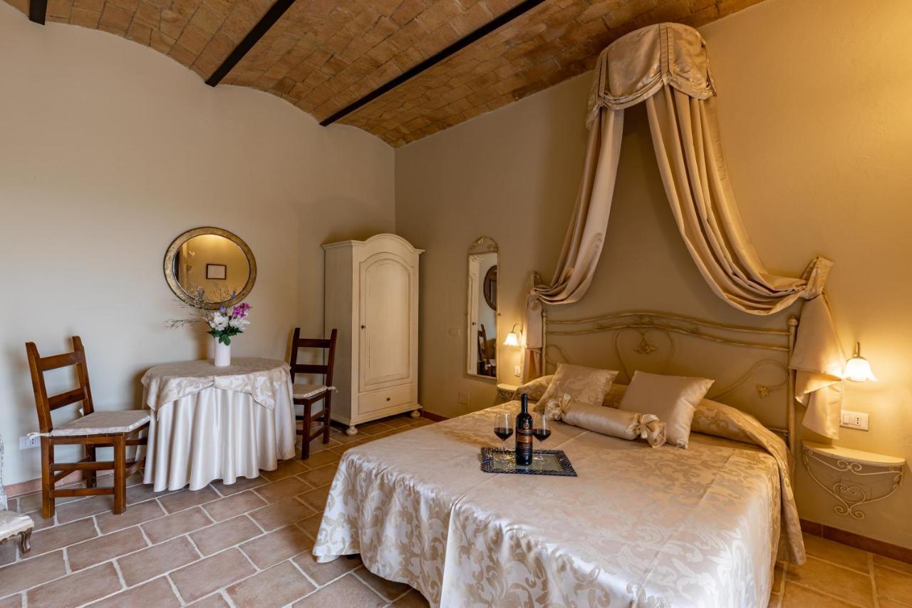 Wine Resort Colsereno Montalcino Exteriör bild
