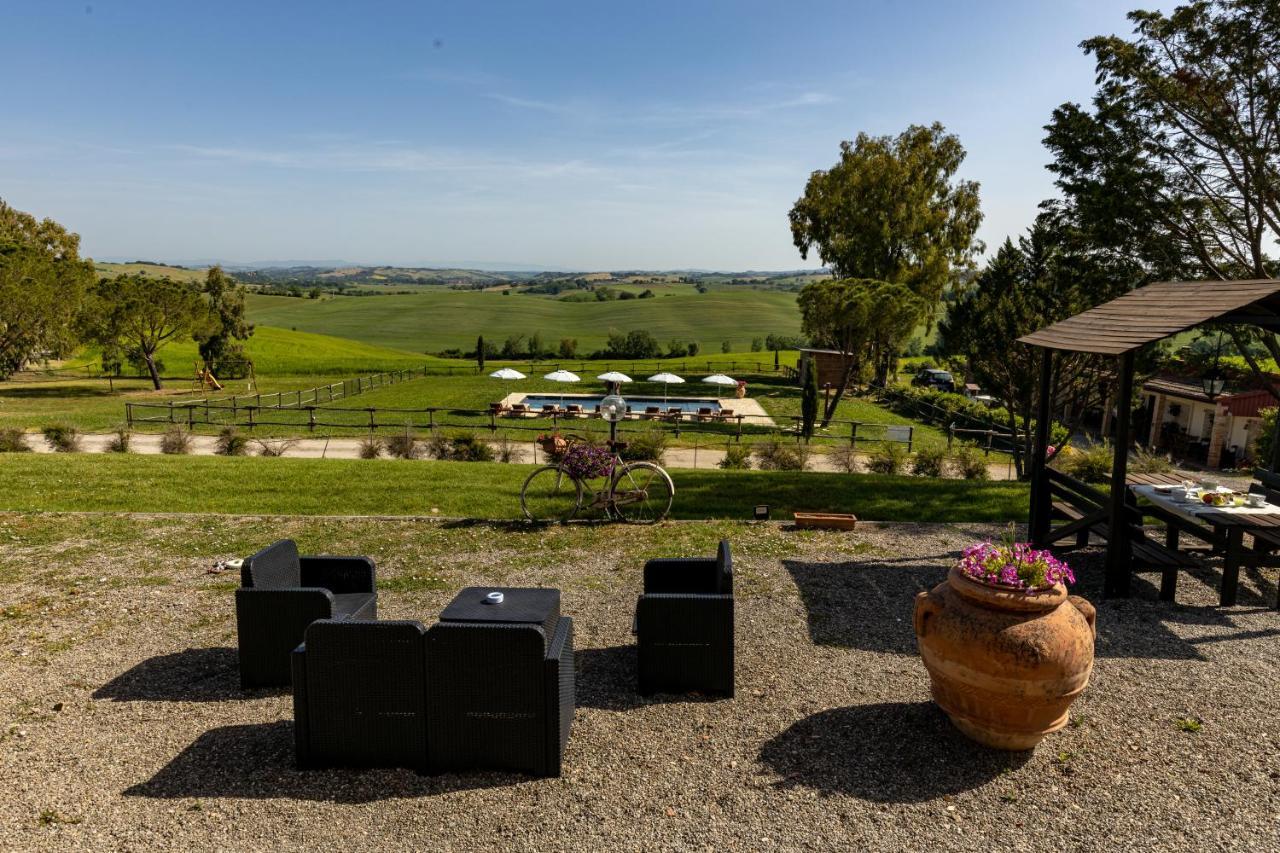 Wine Resort Colsereno Montalcino Exteriör bild